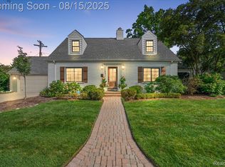 1132 Northlawn Blvd, Birmingham, MI 48009