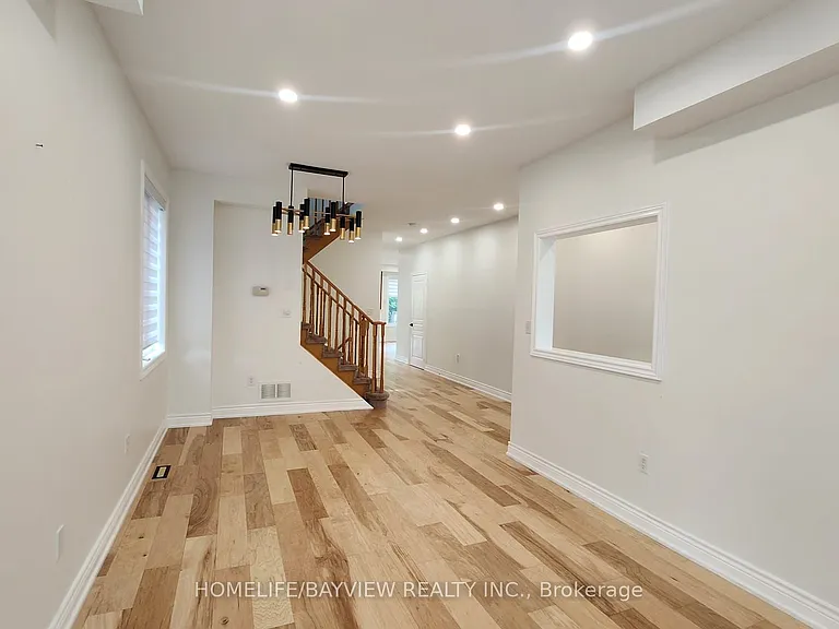 51 Waldron Cres #MAIN — Photo 4