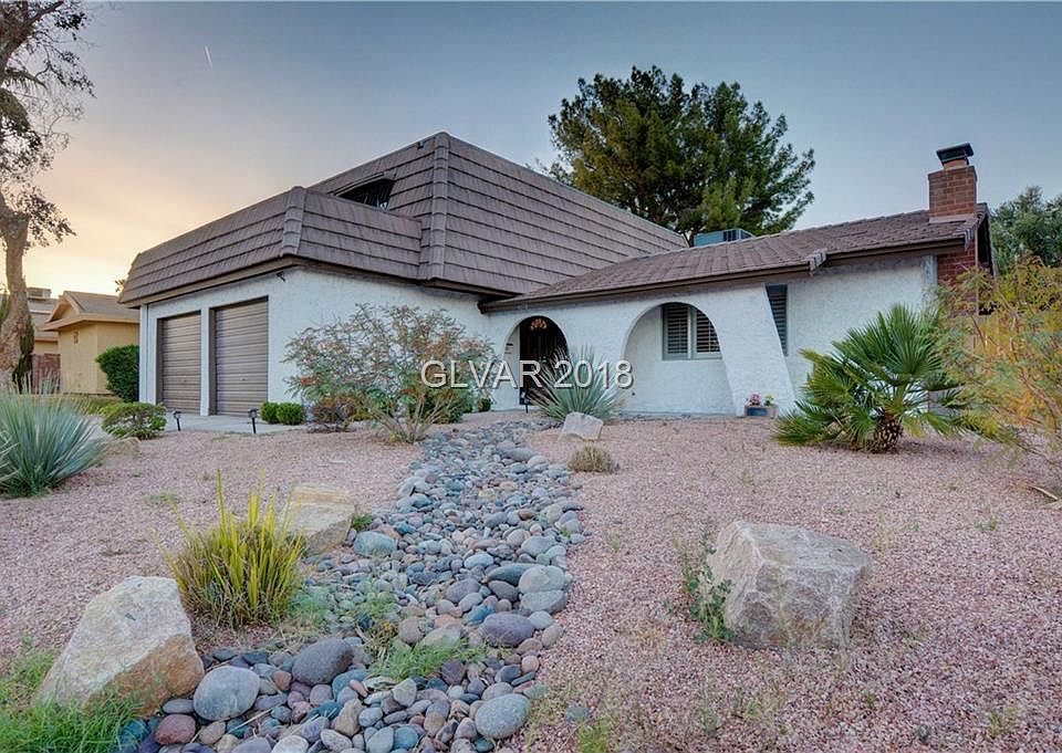 1st image of 4678 La Fonda Dr