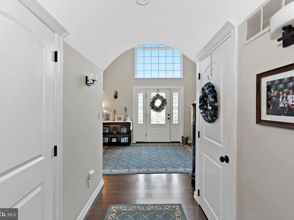 710 Tuckahoe Rd, Vineland, NJ 08360