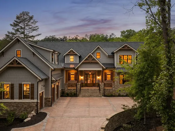 146 Island Water Dr, Six Mile, SC 29682