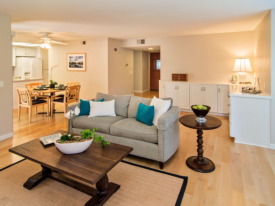 Living Room Custom Cabinets