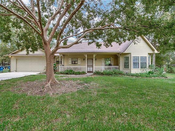 4th image of 28911 Commons Oaks Dr
