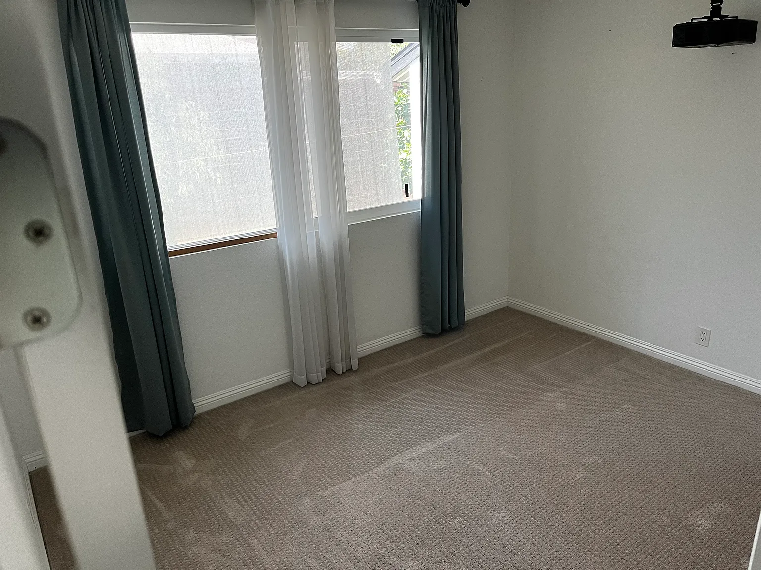 4 bed, 1606 sqft, $1,500 — Photo 3
