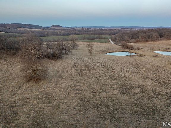 3rd image of 255 Gnade Rd