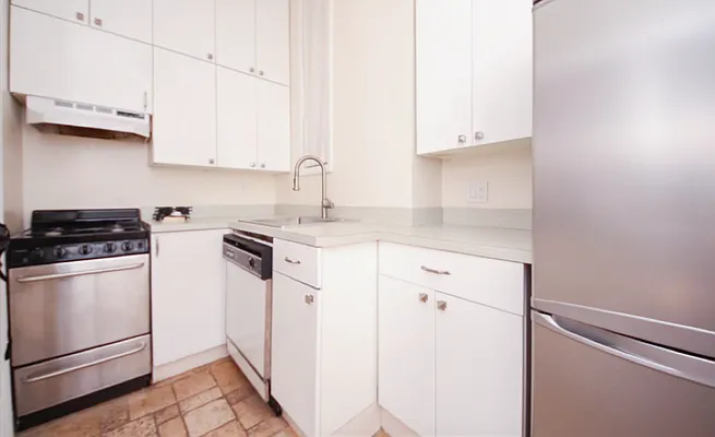 Rented by Bien Realty Ltd | media 40