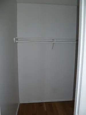 Rented by R New York | media 44