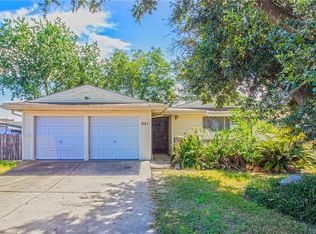 621 Taylorbrook Dr, Gretna, LA 70056