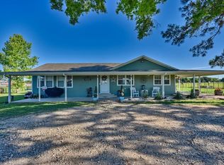 26929 Jones Rd, Hempstead, TX 77445