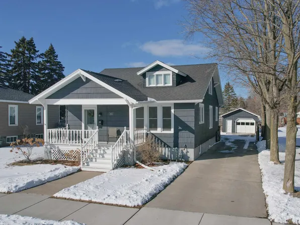 1612 17th Ave, Menominee, MI 49858