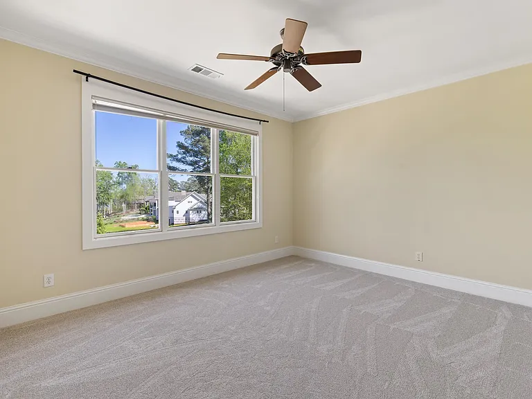 130 Iron Horse Dr — Photo 65
