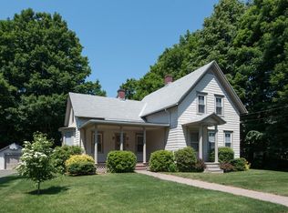 90 N Maple St, Northampton, MA 01062