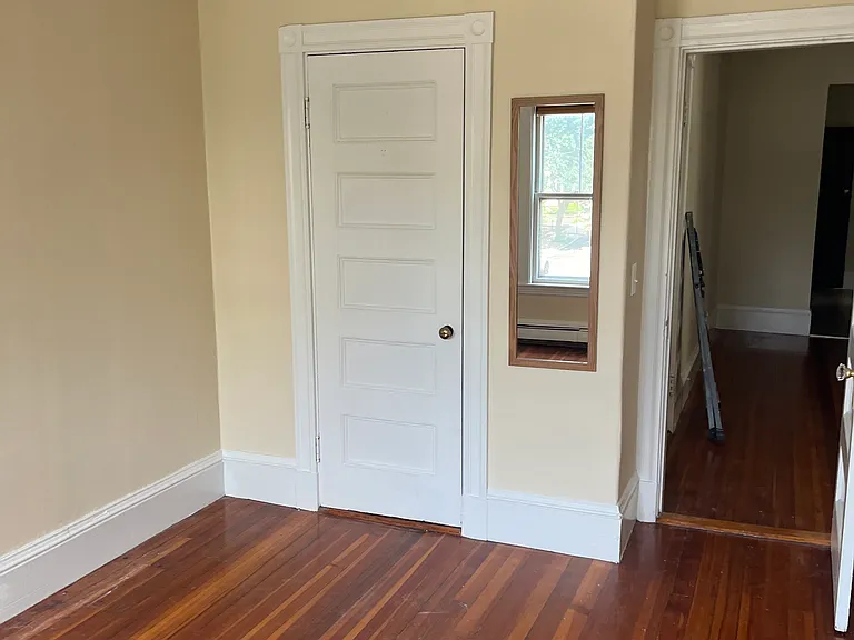 204 Pearl St #4 — Photo 10