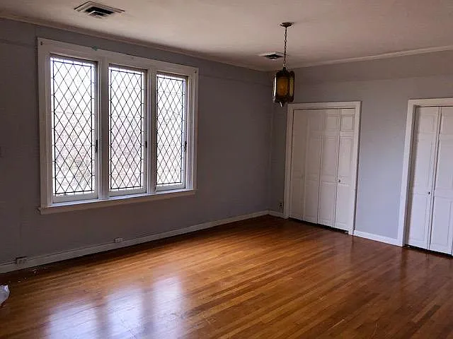 1 bed, 1800 sqft, $1,600 — Photo 3