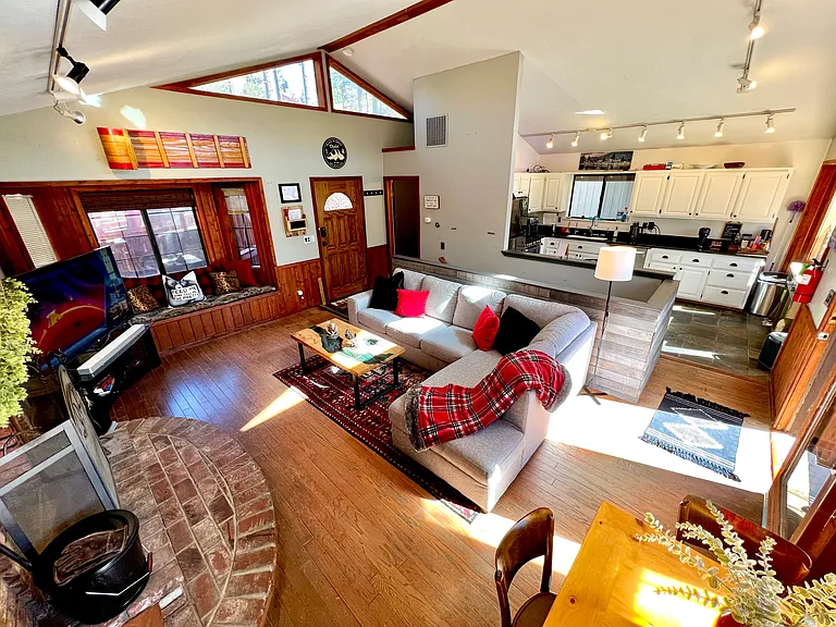 42615 Alta Vista Ave — Photo 17