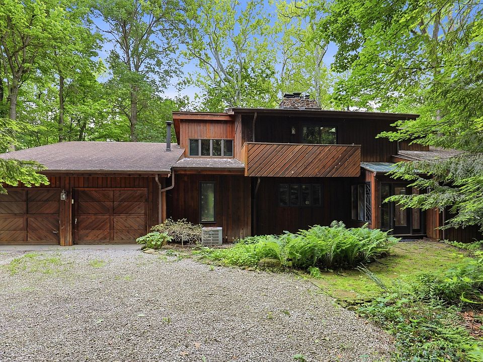 1st image of 7953 Spring Mill Rd