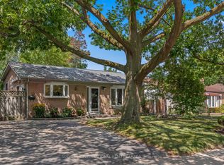 1293 Lewisham Dr, Mississauga, ON L5J 3P8