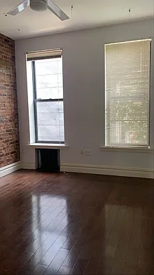 Rented by Voro New York | media 7