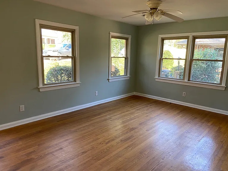 408 Westmoreland Pl #1 — Photo 2