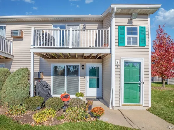 7 Sunmist Sq #A, Buffalo, NY 14228
