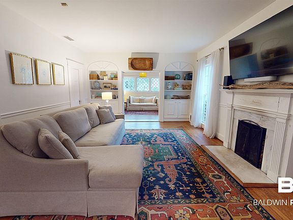 5th image of 2150 Ashland Place Ave