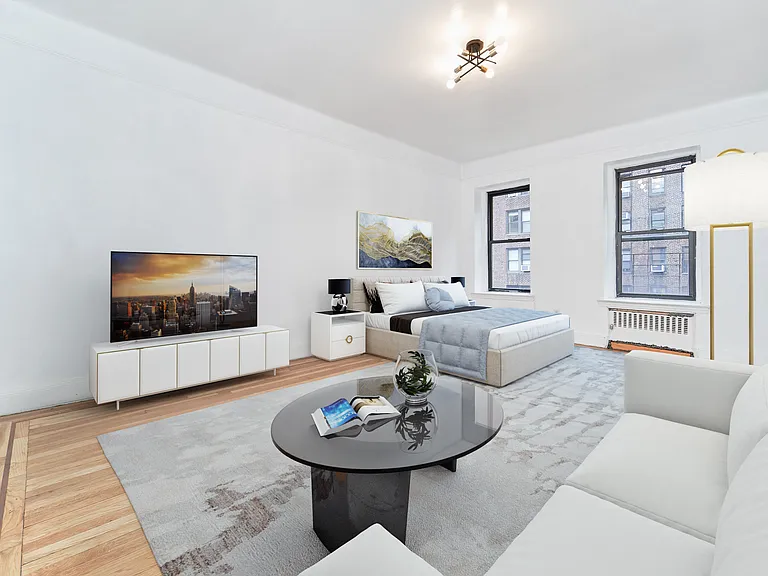 338 E 53rd St #4D — Photo 1