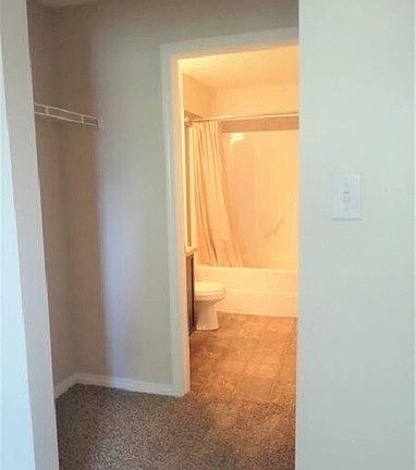 3rd image of 7327 S Terwillegar Dr