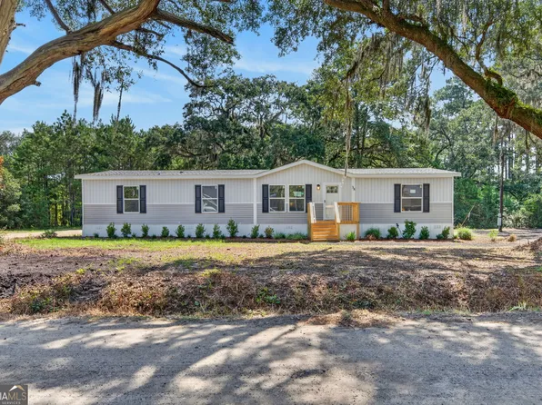 38 Jane St, Midway, GA 31320