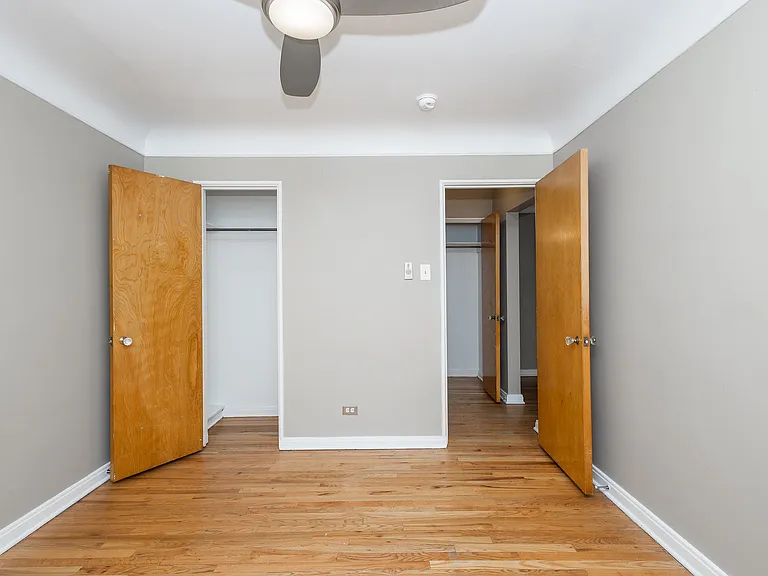 Del Prado — Photo 12