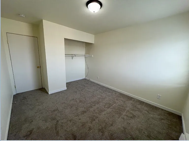 2222 Independence Ln #2 — Photo 13