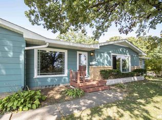 2204 Newberry St, Davenport, IA 52804