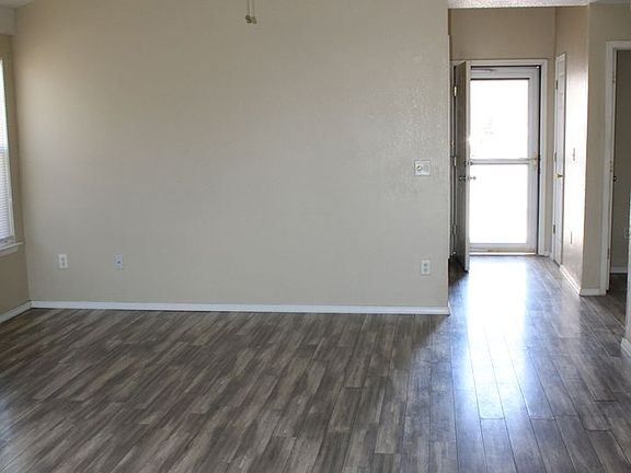 5th image of 3801 Rocio St