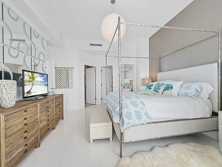 2700 N Ocean Dr #Penthouse 4b — Photo 17