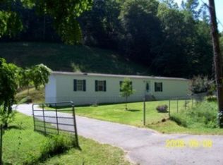 899 Spring Br, Pikeville, KY 41501