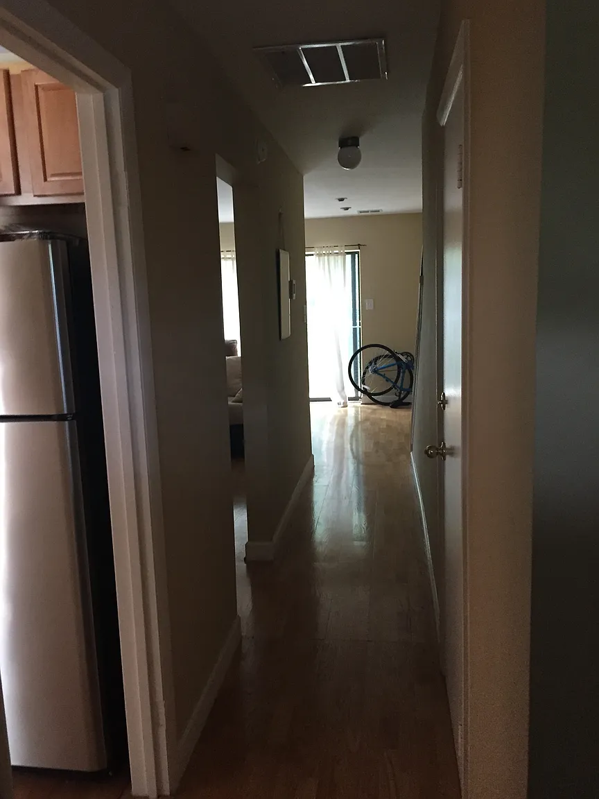560 Brummel Ct NW #560 photo 1