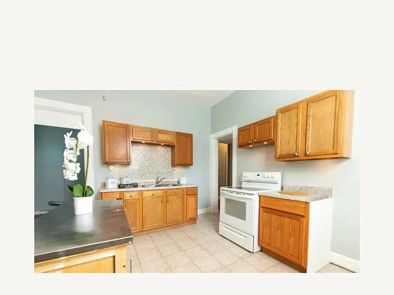 342 Rockdale Ave #1 — Photo 10