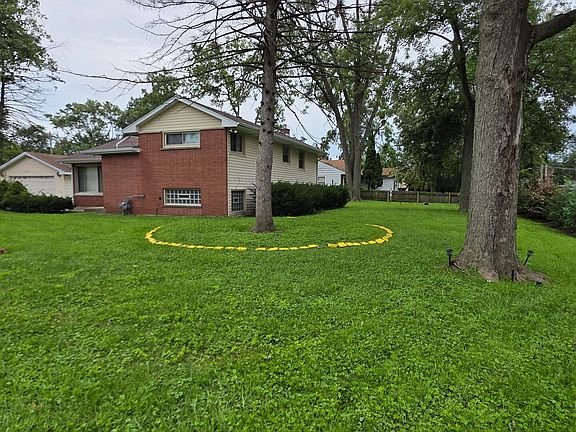2nd image of 17403 Holmes Ave