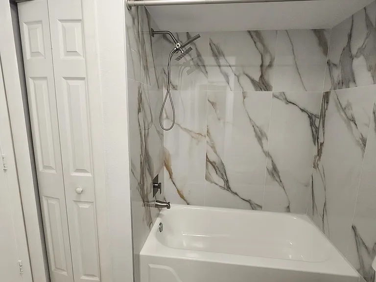 502 Northlake Dr #502 — Photo 10