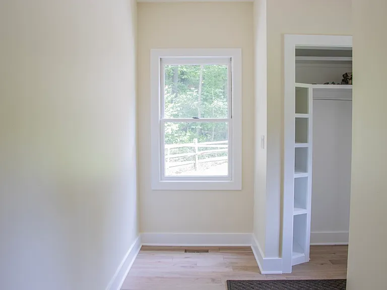3423 Yellow Creek Rd — Photo 5