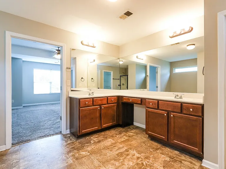 2127 Juniper Ives Ct — Photo 13