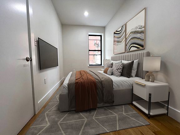 4th image of 455 Hudson St #63