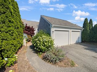 17 Pinchion Vale, Plymouth, MA 02360
