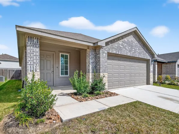 24046 Kentwood Springs Dr, Spring, TX 77380