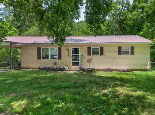 4554 S Creek Dr, Cookeville, TN 38506