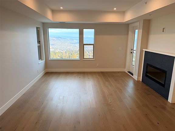4th image of 2171 Van Horne Dr #307