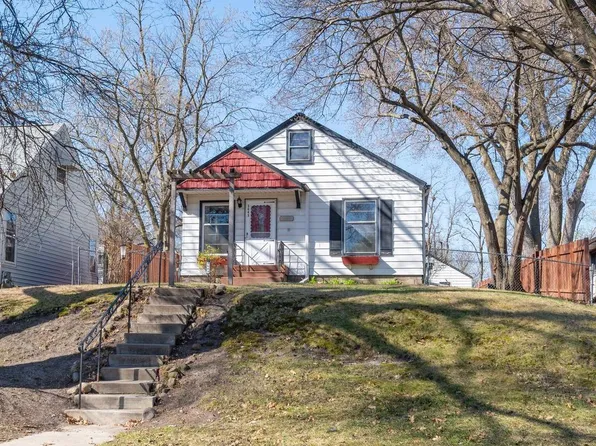 3643 Halifax Ave N, Robbinsdale, MN 55422