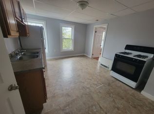 8 Malden St #11172705, Worcester, MA 01606