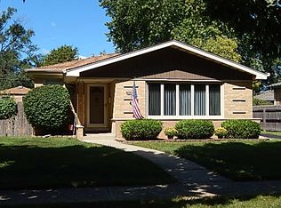5112 W 107th St, Oak Lawn, IL 60453