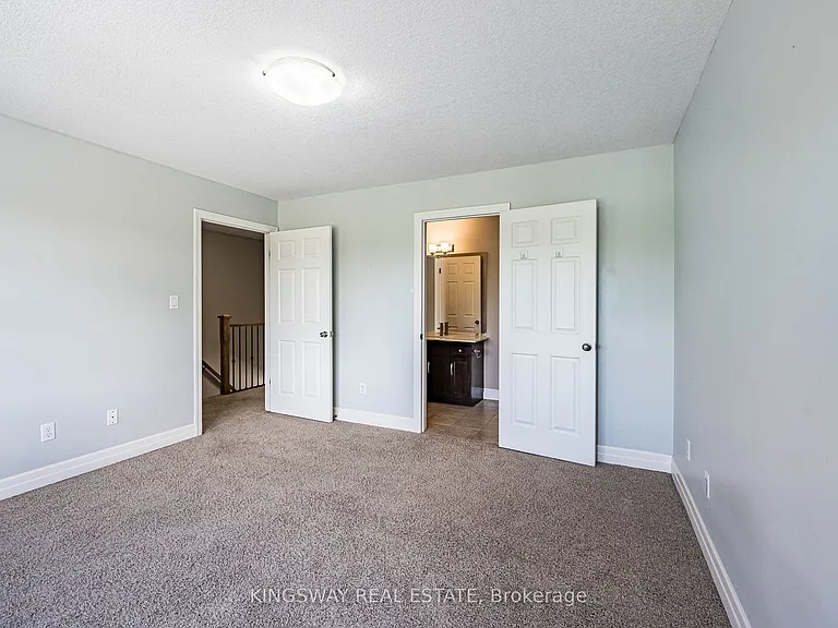 275 Old Huron Rd E #15 — Photo 33