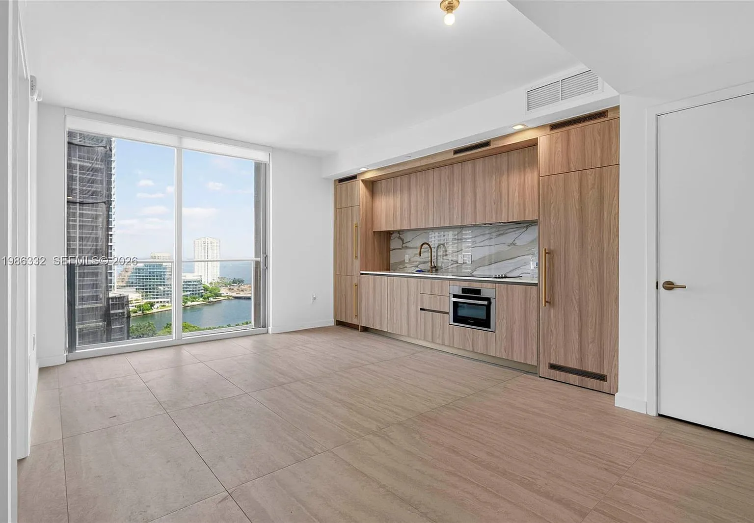 1 bed, 1.0 bath, 551 sqft, $4,500 — Photo 1